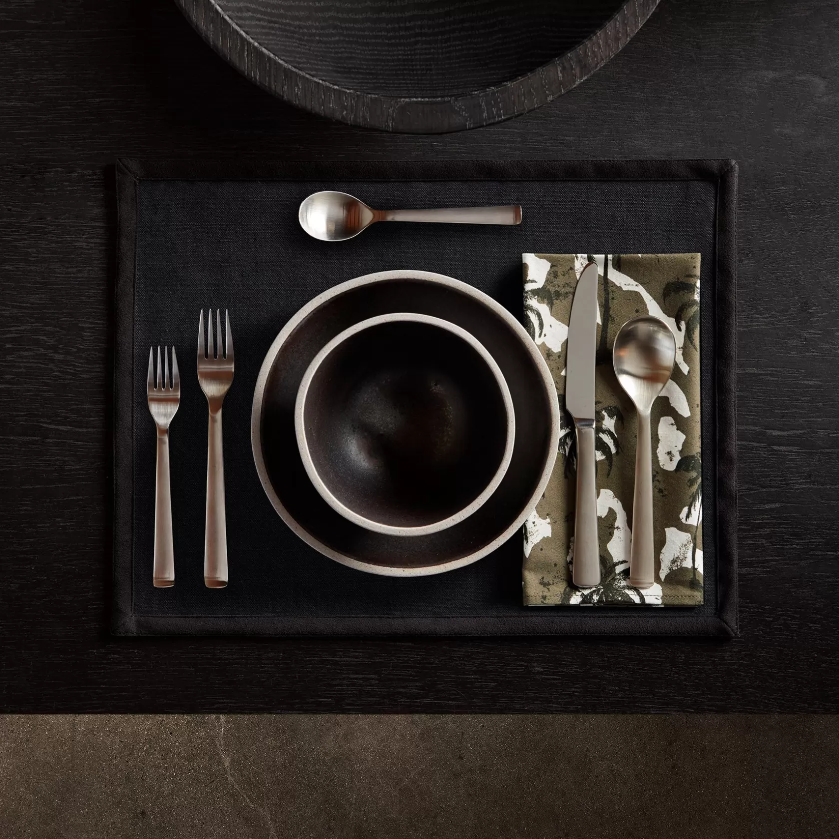 New Camo Palm Print Table Napkin Napkins