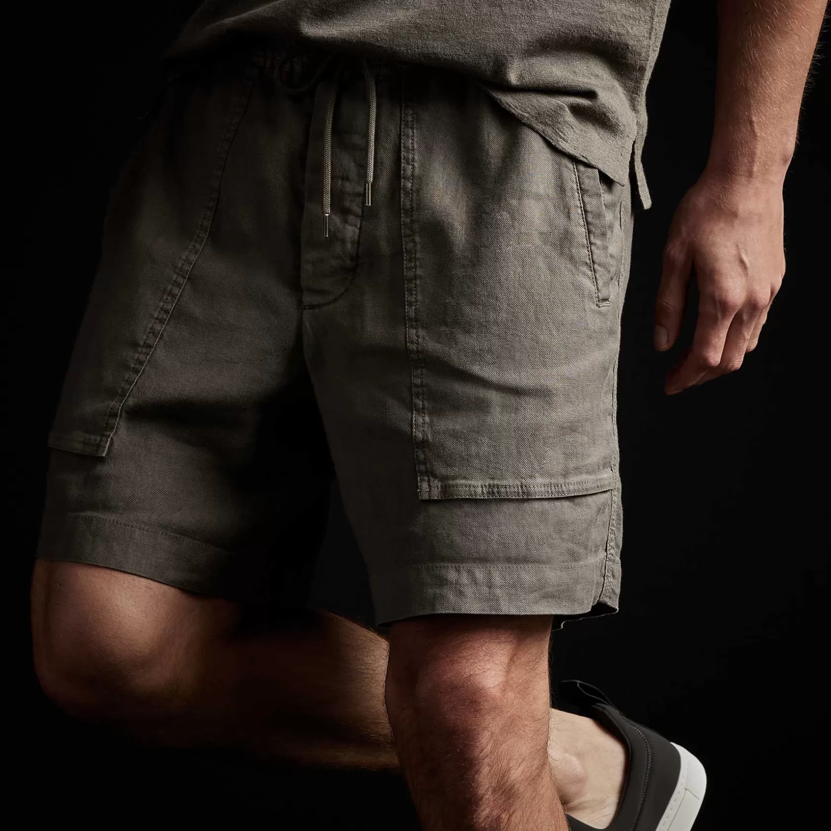 Store Patch Pocket Short Men Shorts