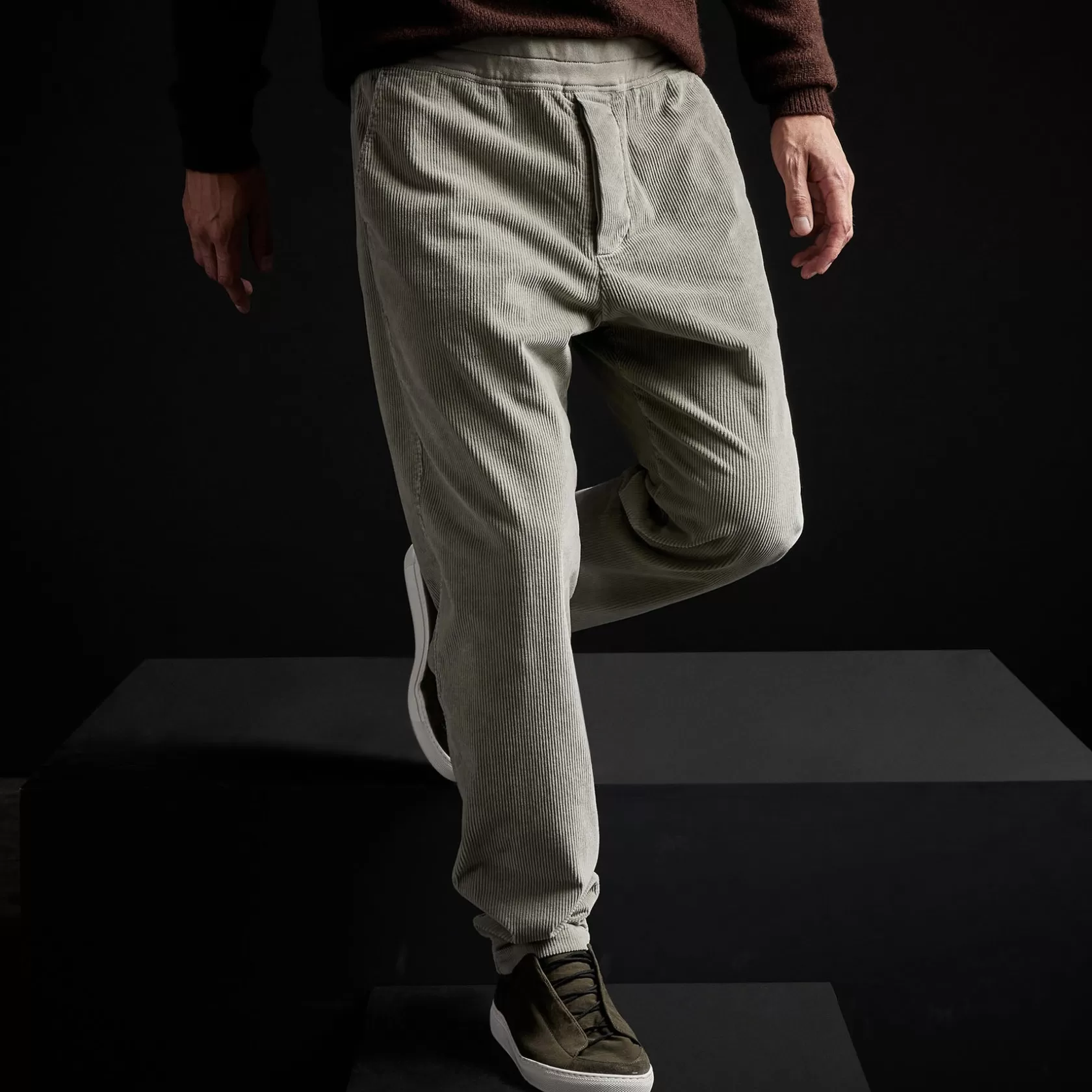 Hot Relaxed Fit Corduroy Chino Men Pants/Denim