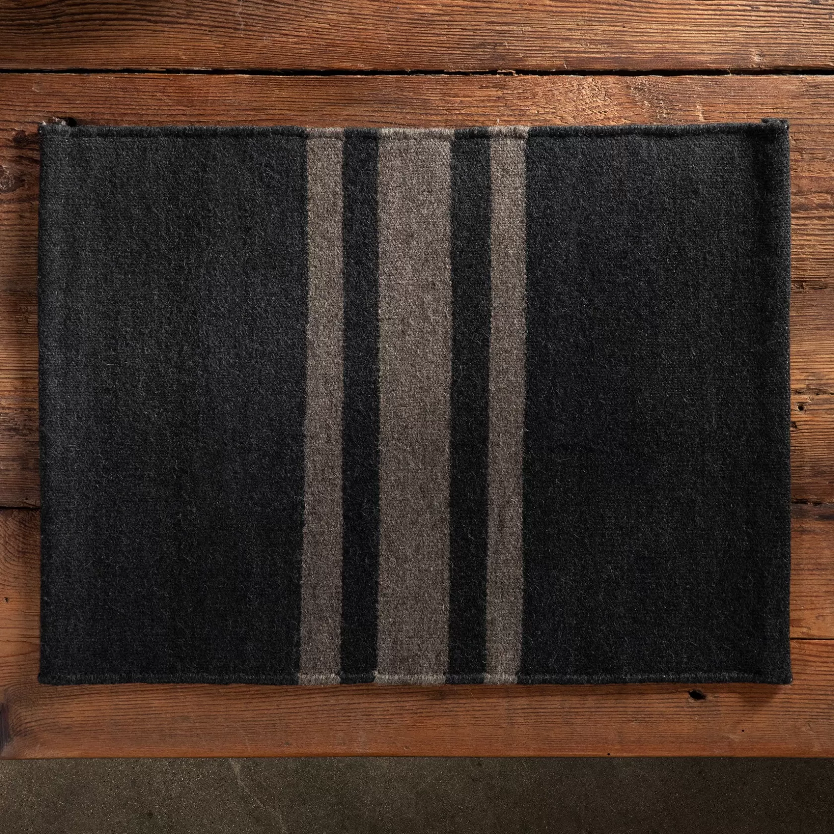 Outlet Wool Striped Placemat Placemats