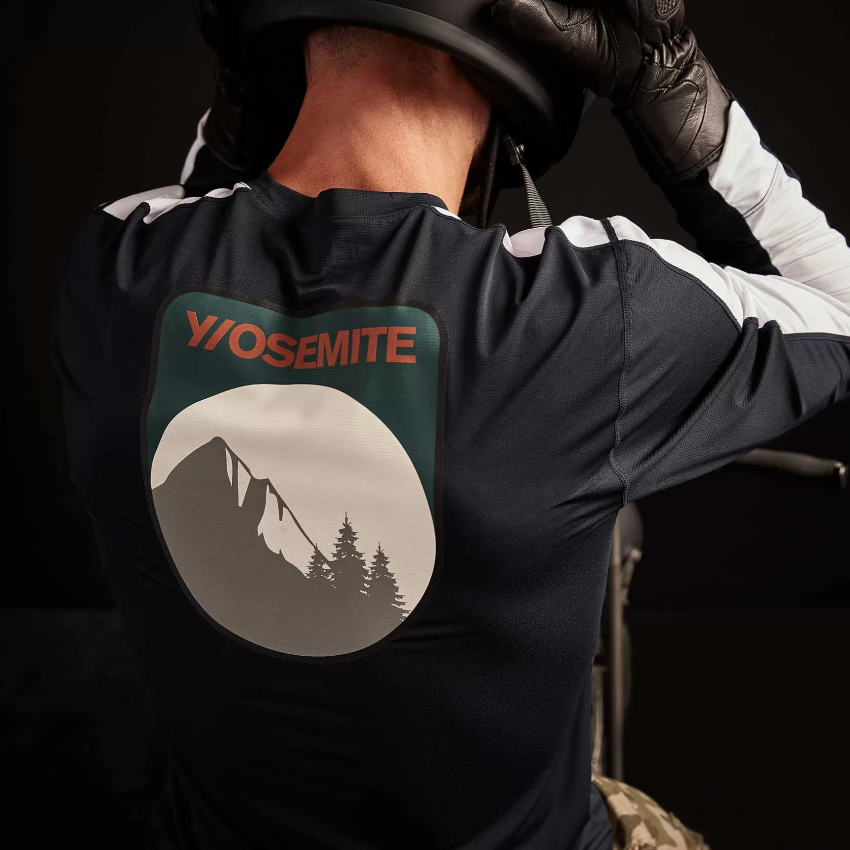 Store Y/Osemite Mountain Graphic Tee Men Graphics